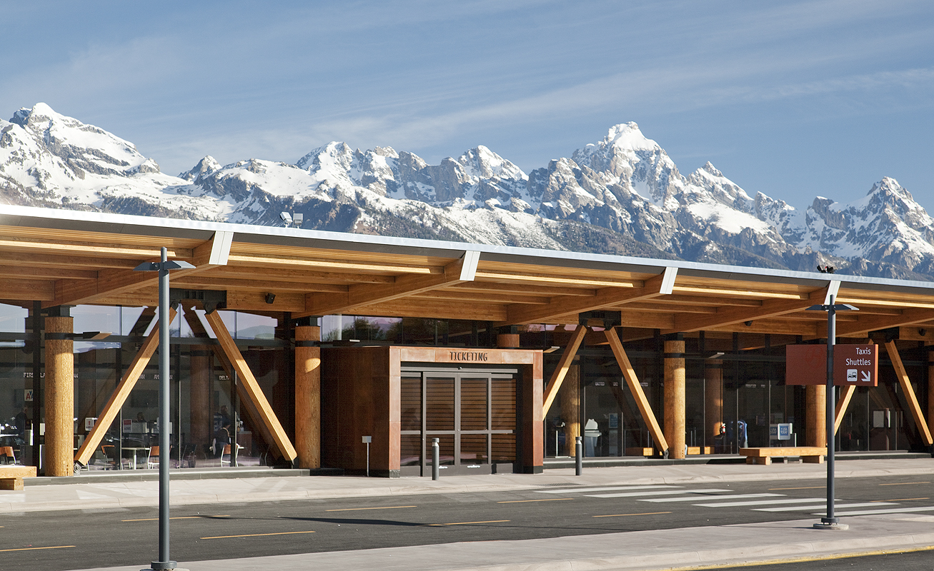 Jackson Hole Airport welcomes new routes from Alaska Airlines