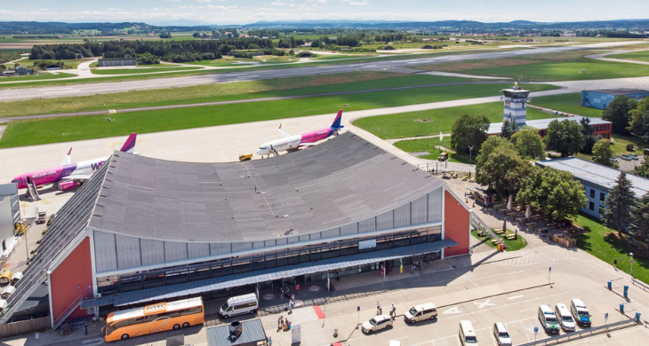 Memmingen Airport terminal from above